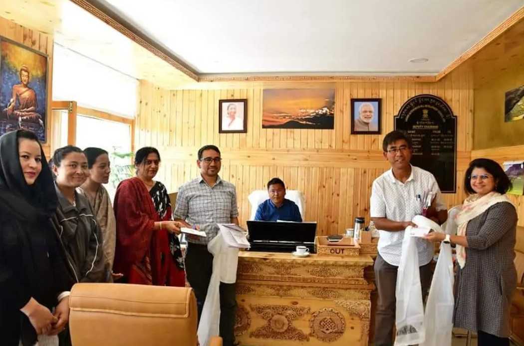 Dy Chairman/EC Education, LAHDC Leh, Tsering Angchuk convened a meeting